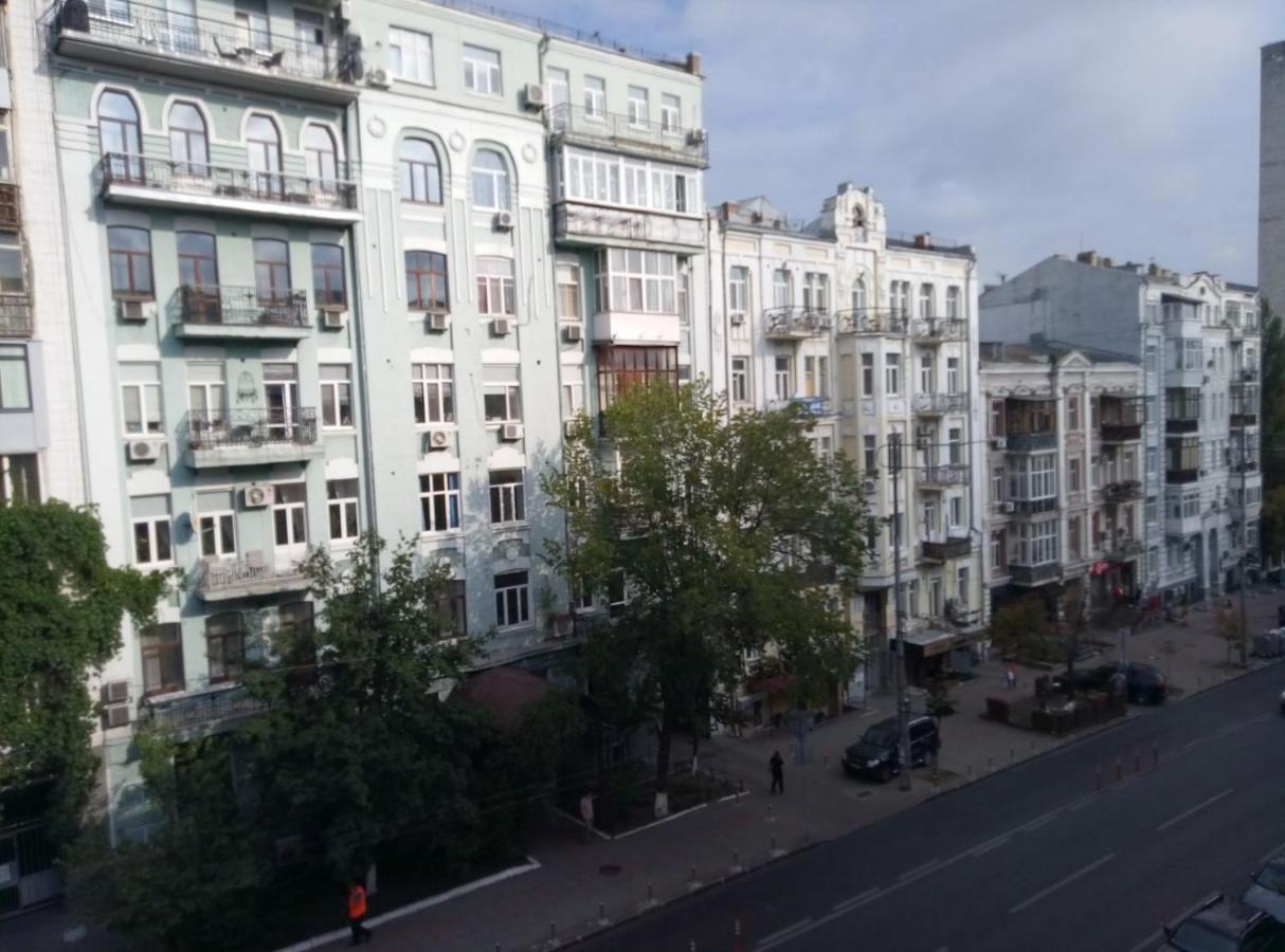 Однокомнатная Шота Руставели Apartment Kyiv Exterior photo